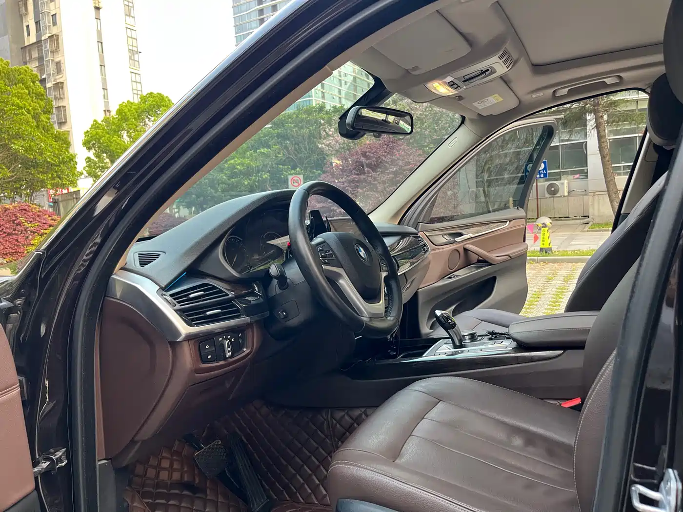BMW X5 (Import) 2017 xDrive28i фото 4