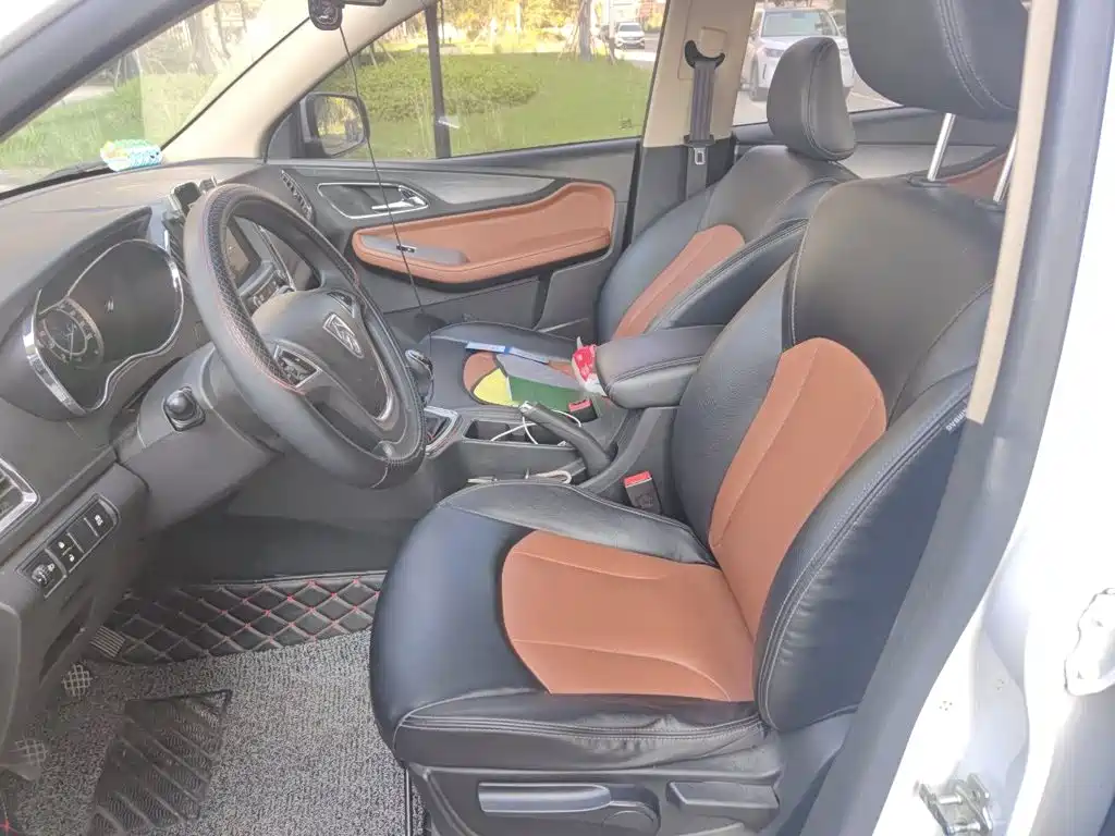 Baojun 560 2016 2016 1.8L Manual Elite