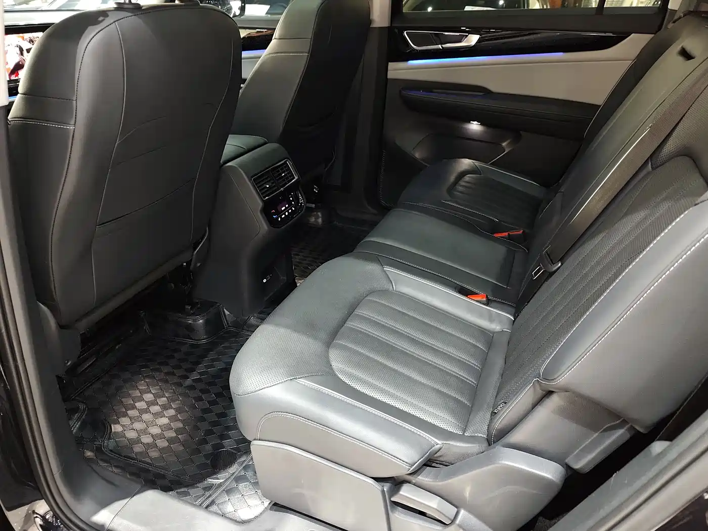 Volkswagen Teramont 2021 380TSI 4WD Premium Luxury Edition фото 7