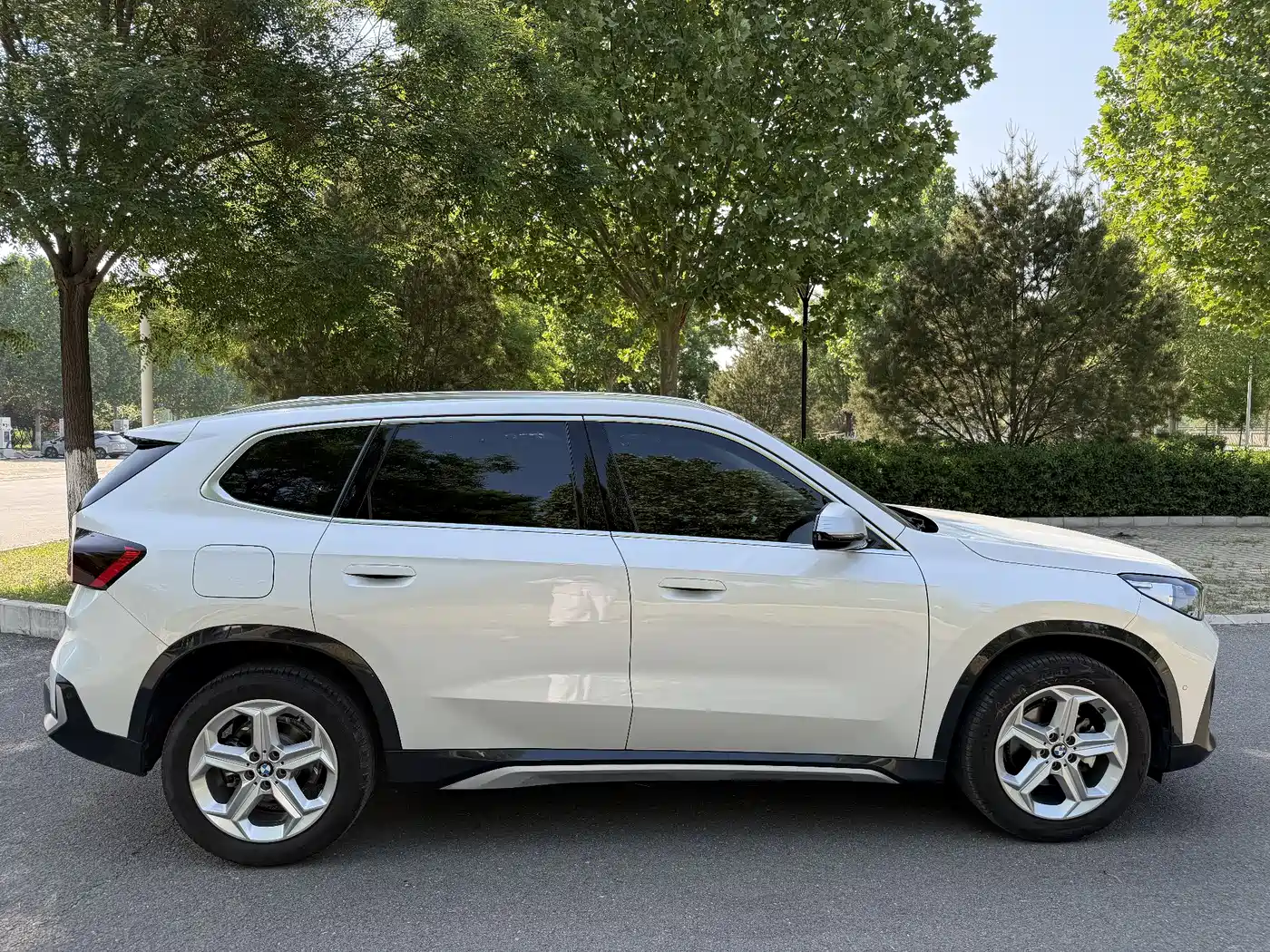BMW X1 2023 sDrive20Li X Design Package фото 6
