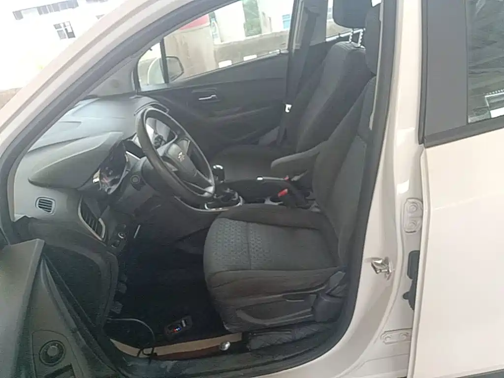 Фото 15 - Chevrolet Trax