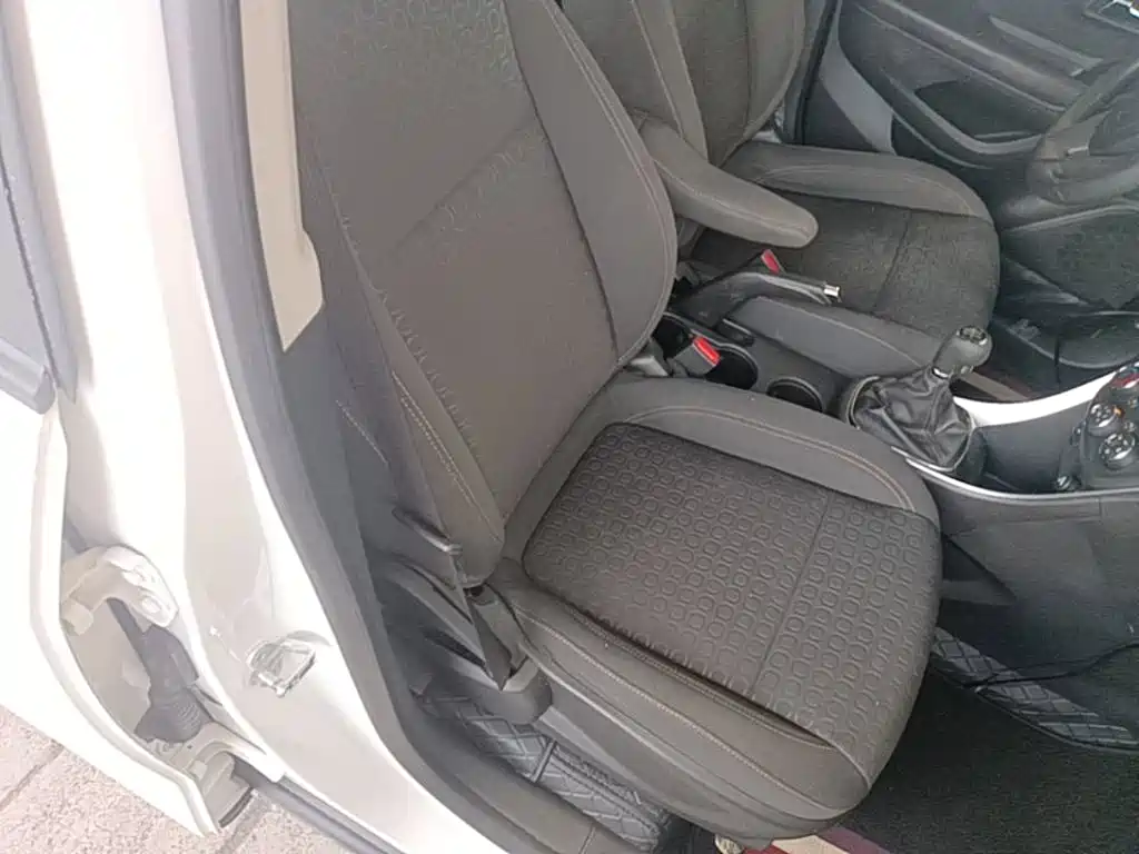 Фото 25 - Chevrolet Trax
