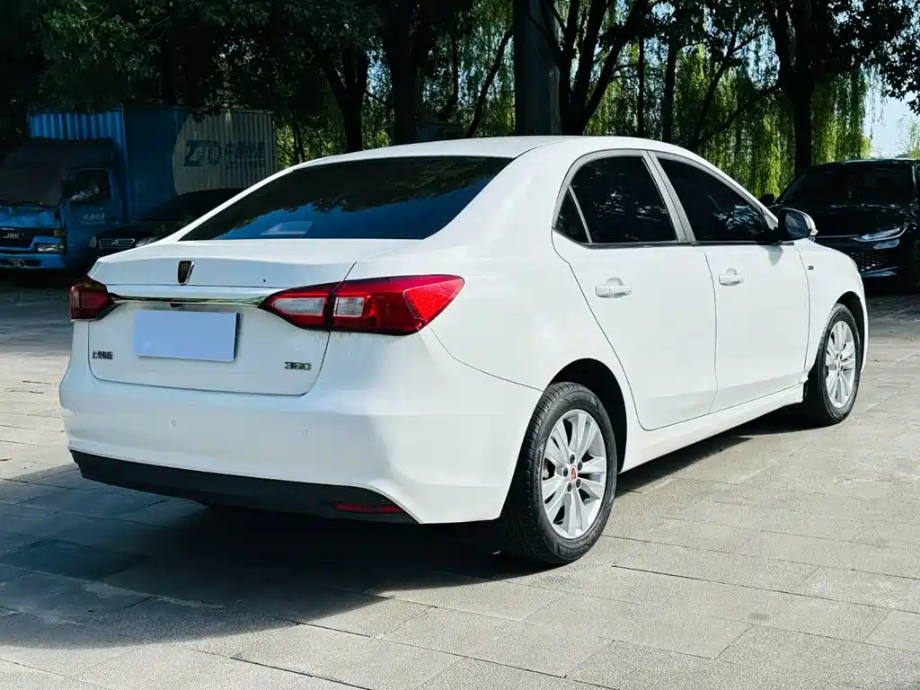 Roewe 360 2016 2015 1.5L Automatic Luxury
