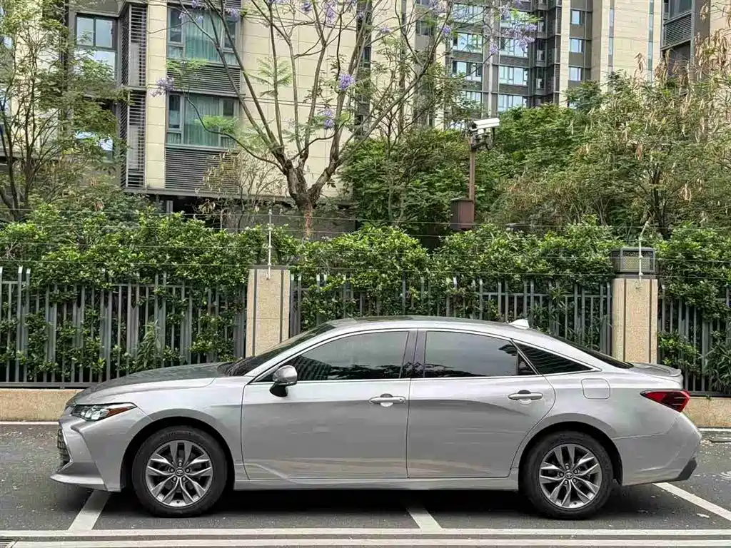 Toyota Avalon 2019 2.0L Progressive Edition (China VI) фото 2