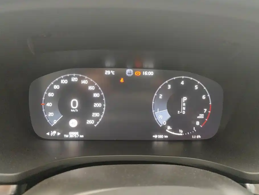 Фото 14 - Volvo S60