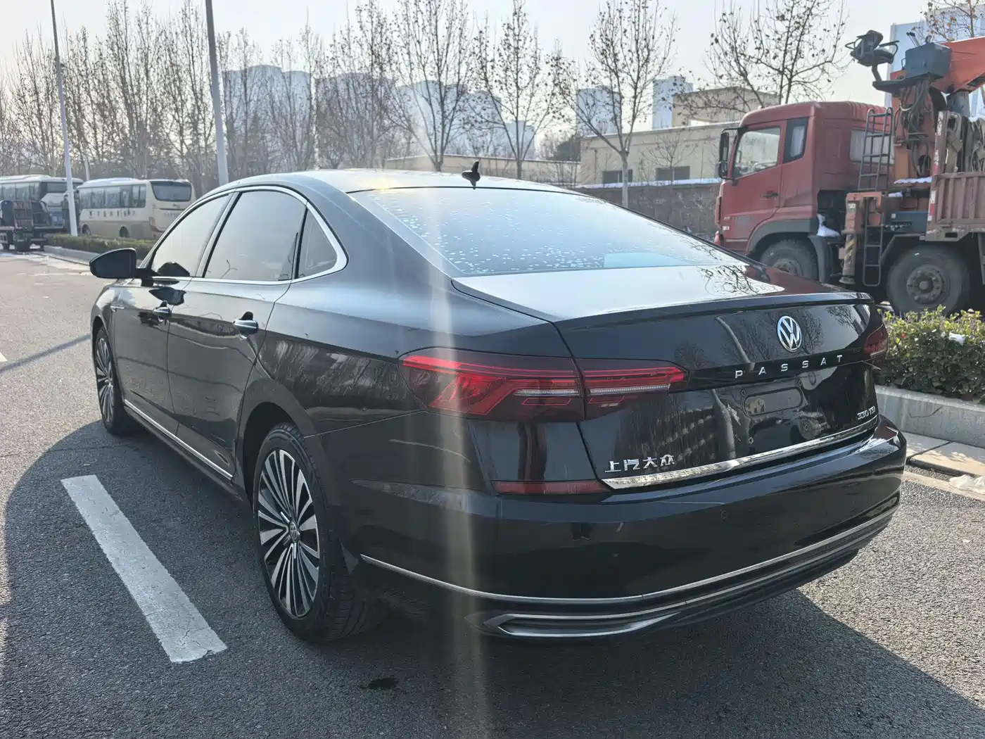 Volkswagen Passat 2020 Facelift 330TSI Luxury China VI фото 5