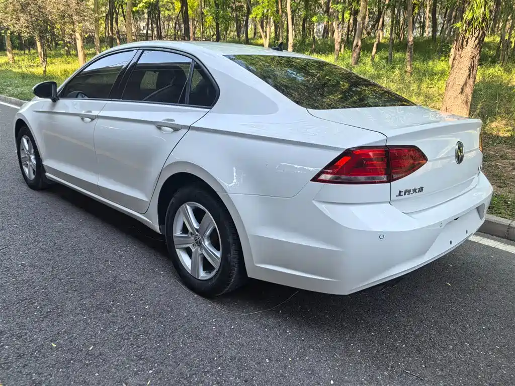 Volkswagen Lamando 2017 230TSI DSG Trend Edition фото 4