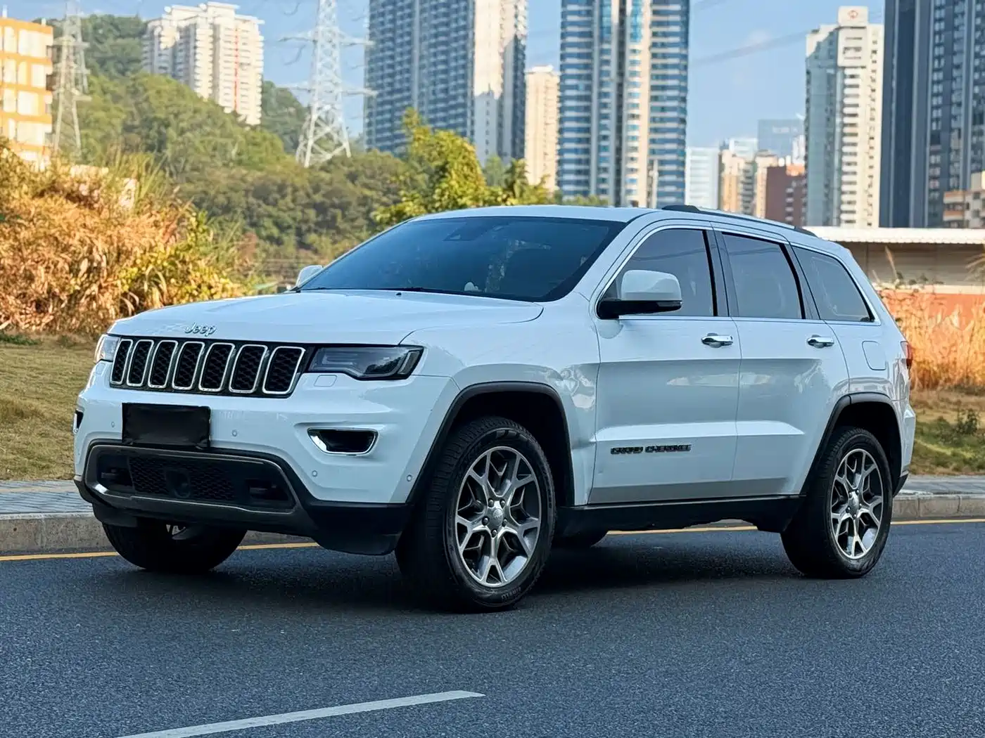 JEEP GRAND CHEROKEE
