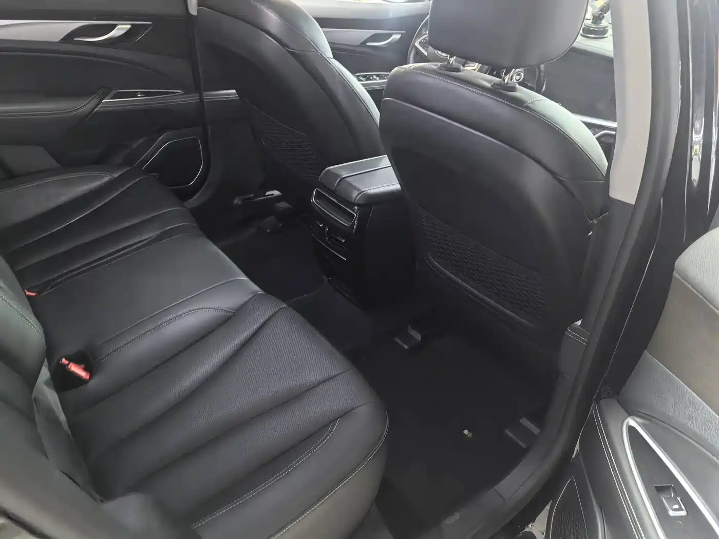 Geely Borui 2020 2020 1.5T MHEV Premium Edition