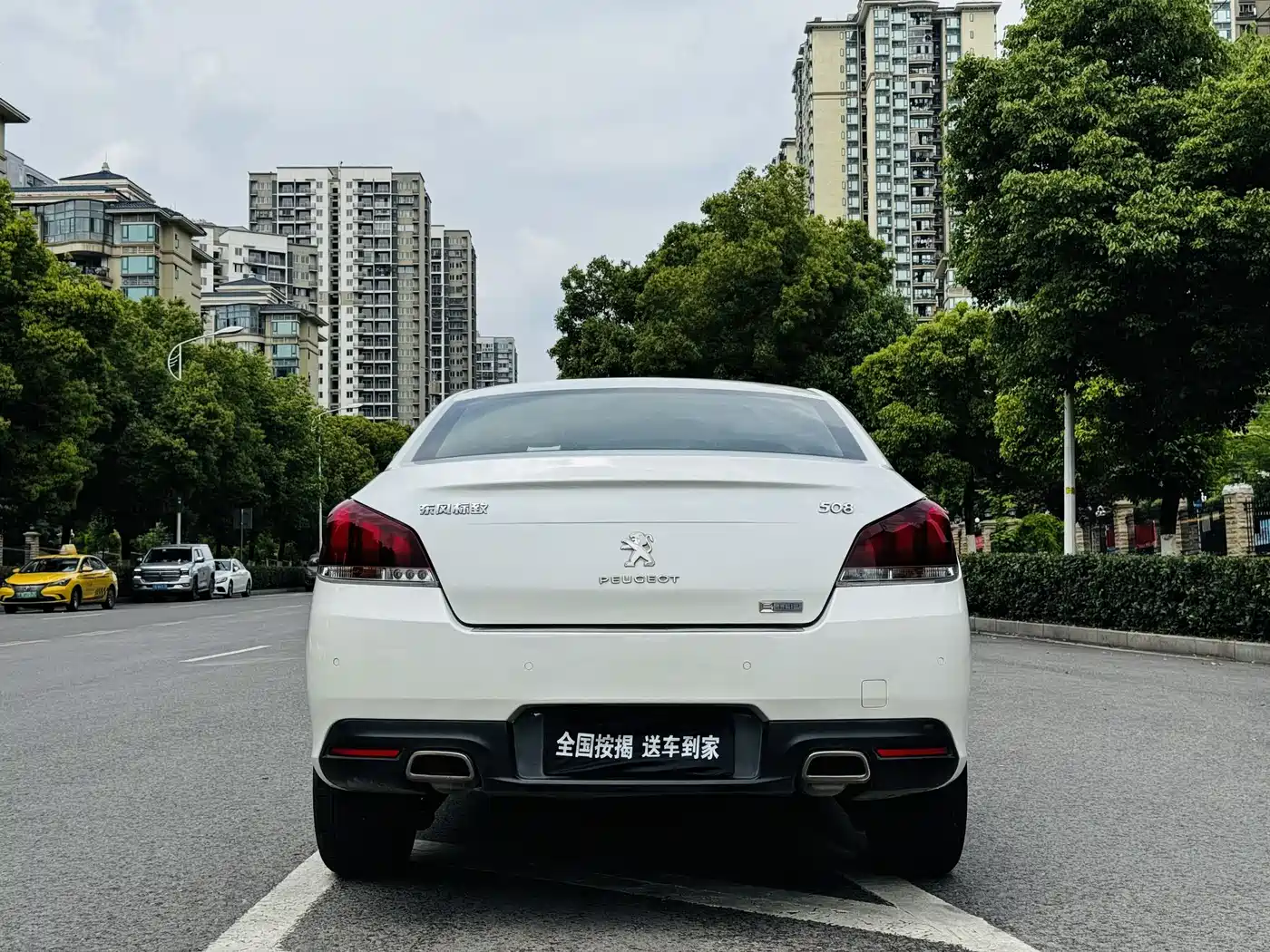 Peugeot 508 2015 1.6THP Auto Comfort Edition фото 15