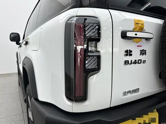 BAIC ORV Beijing Off-Road BJ40 Range Extender 2025 Standard Edition фото 18
