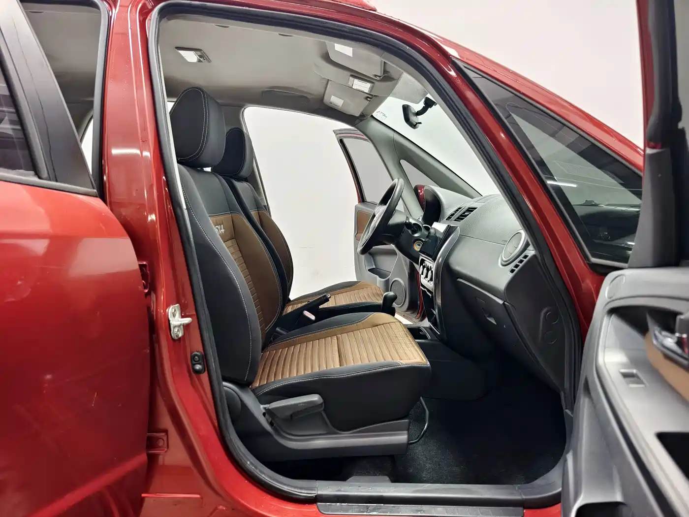 Suzuki SX4 2015 2012 1.6L Automatic Sharp Ride