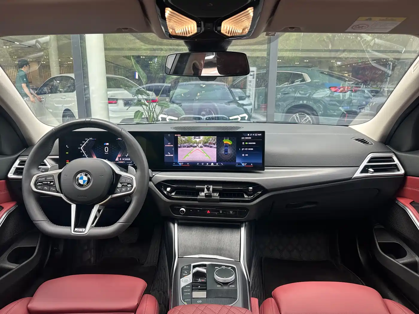 BMW 3 Series 2025 325i M Sport Package фото 9