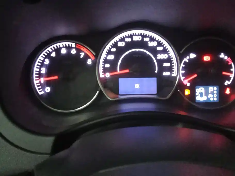 Renault Koleos (Import) 2013 2012 2.5L 2WD Luxury Navigation Edition