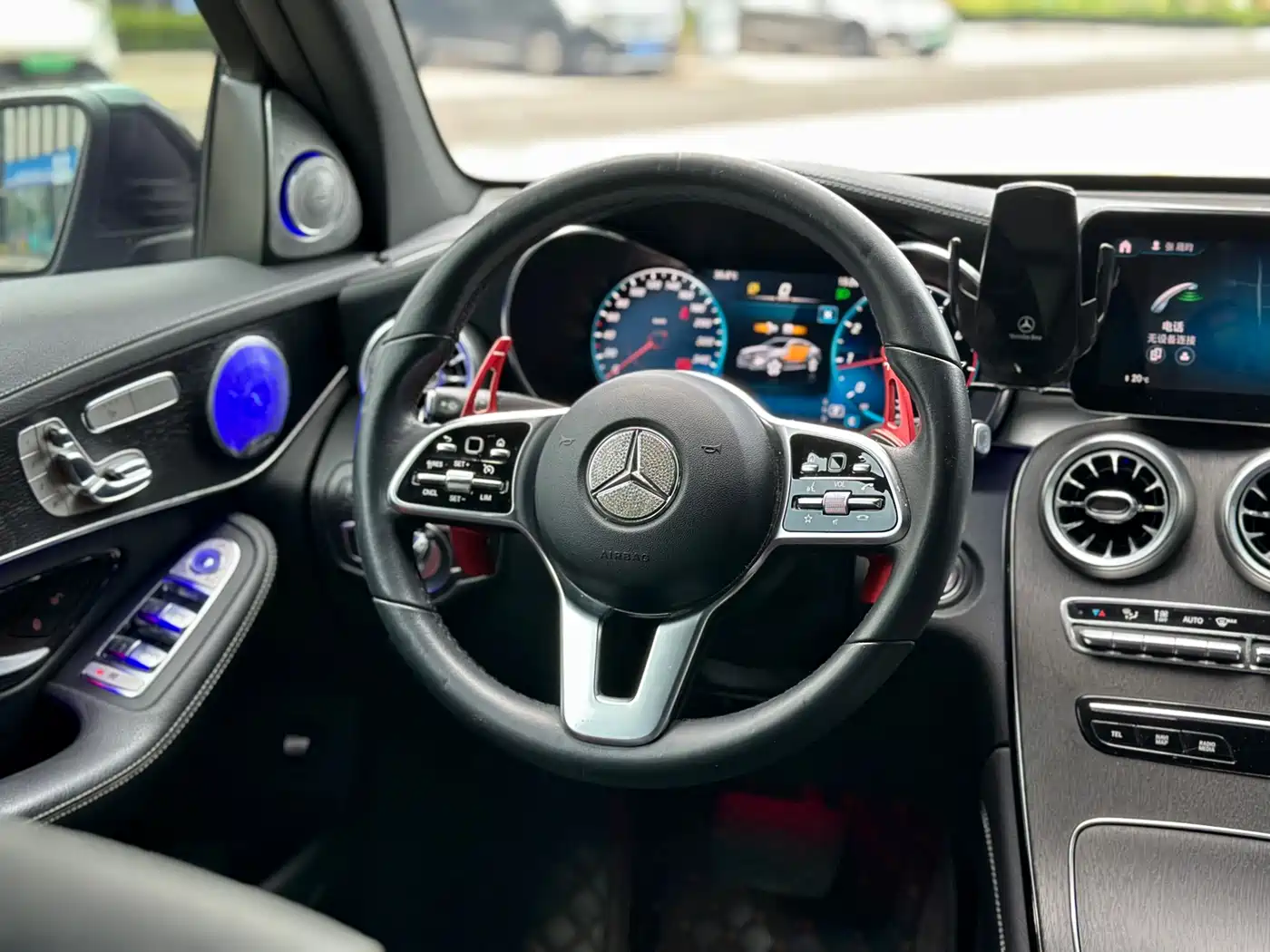 Mercedes-Benz GLC Coupe 2021 GLC 300 4MATIC Coupe SUV фото 17