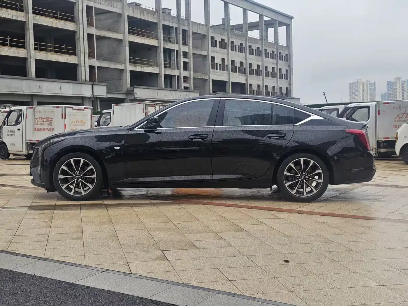 CADILLAC CT5