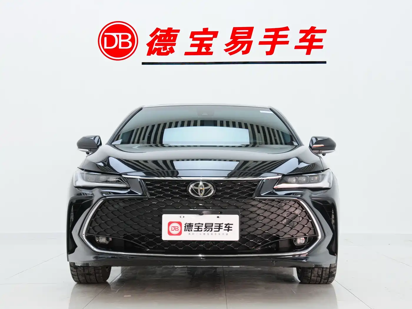 Toyota Avalon 2022 2.5L Luxury Edition фото 2