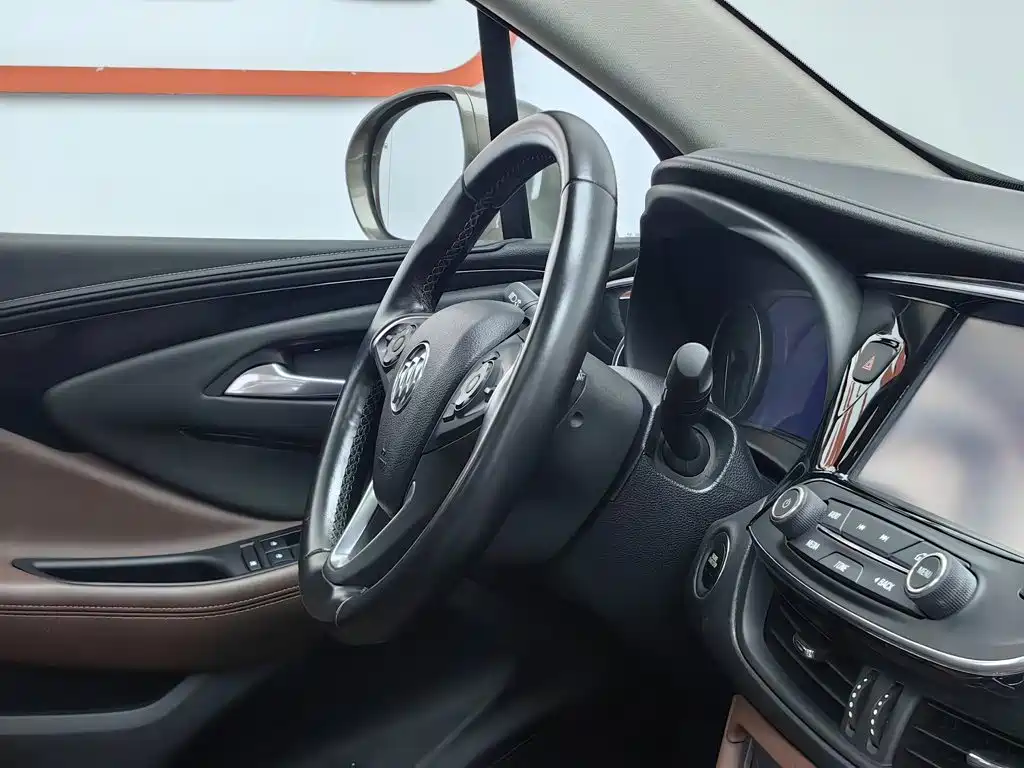 Фото 22 - Buick Envision Plus