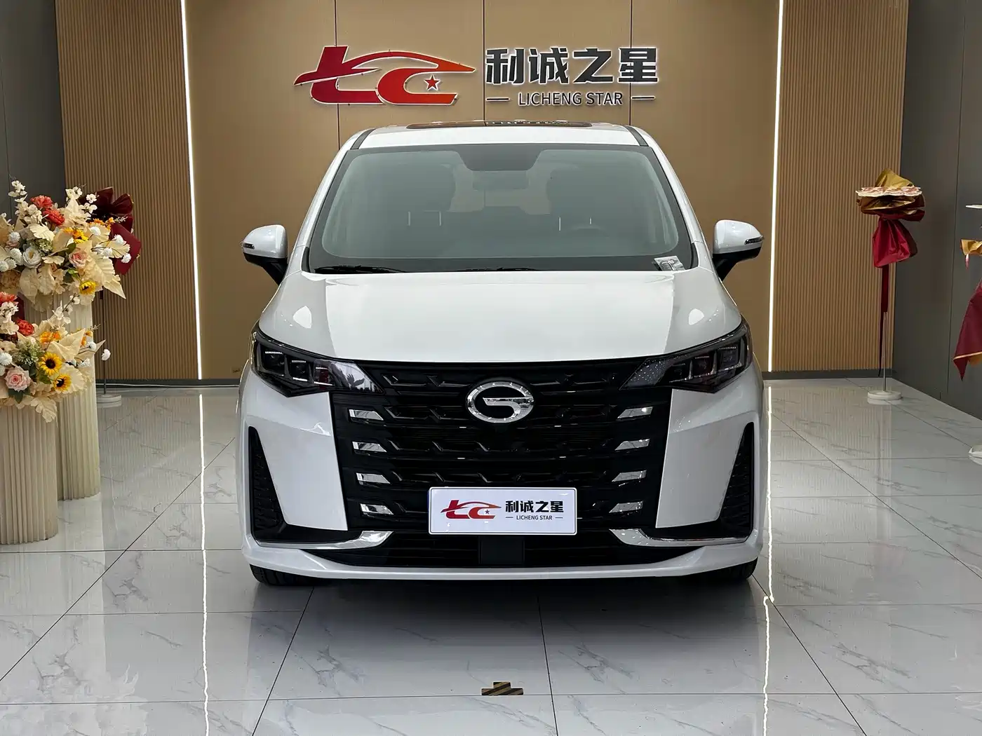 GAC Trumpchi Trumpchi M6 2025 2023 PRO 270T DCT Luxury Edition