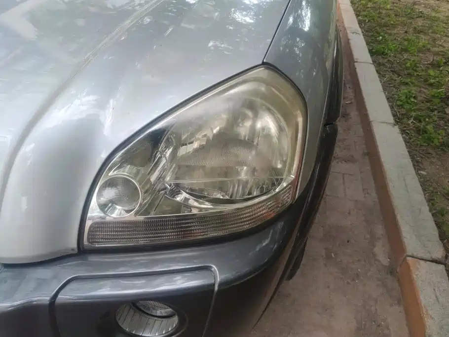 Hyundai Tucson 2011 2009 2.0L Automatic 2WD Sunroof