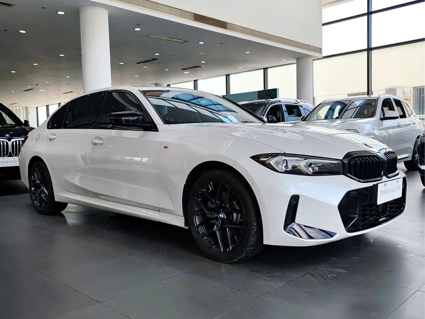 BMW 3-SERIES