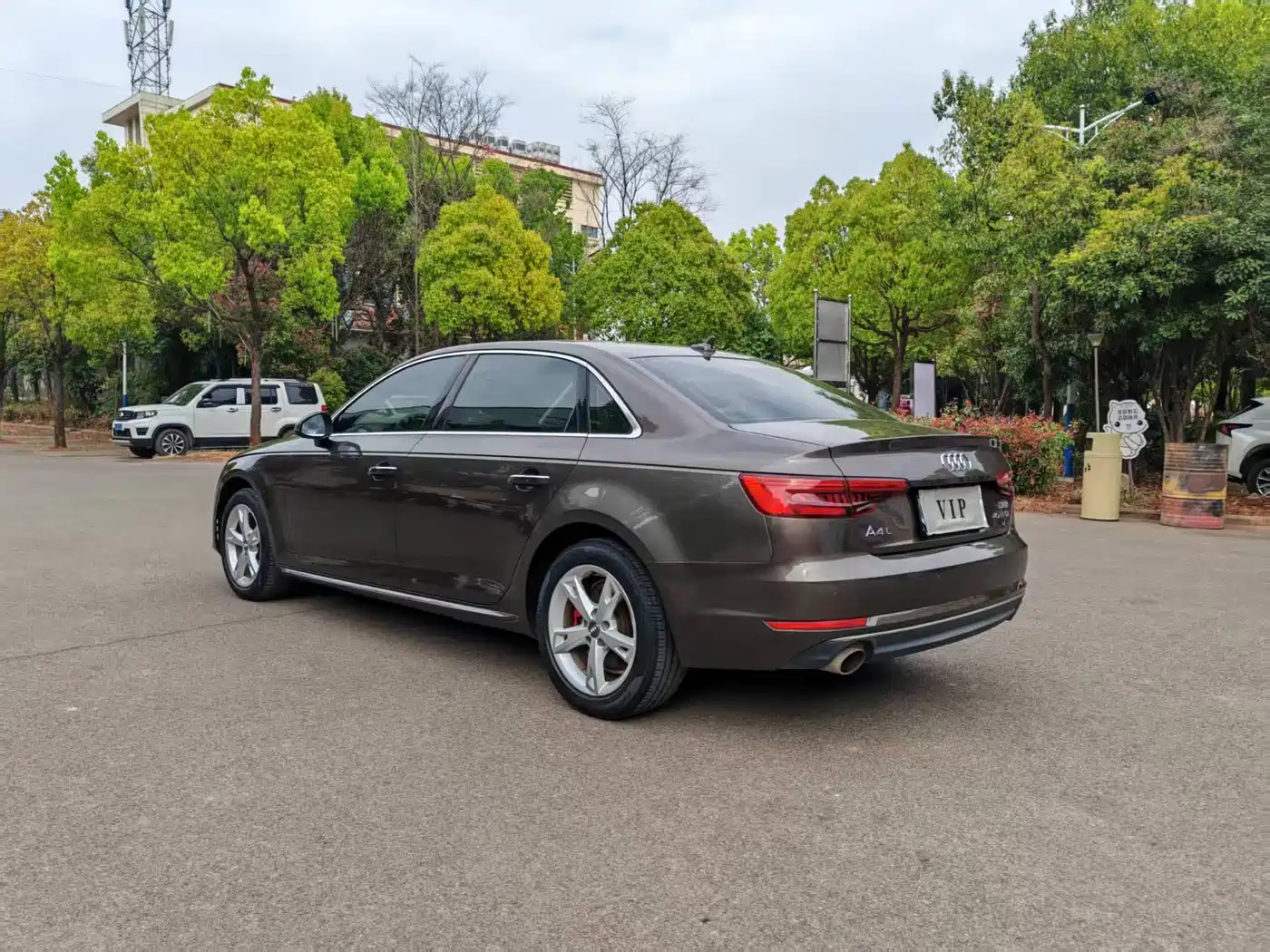 Audi A4L 2017 Plus 40 TFSI Fashion фото 9
