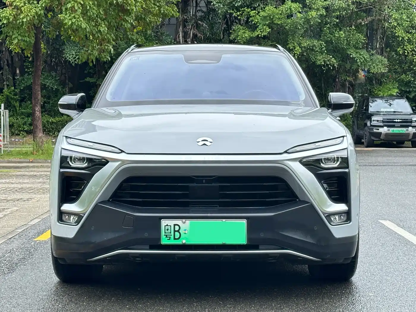 NIO ES8 2019 2018 355KM Base Model 7-Seater Version