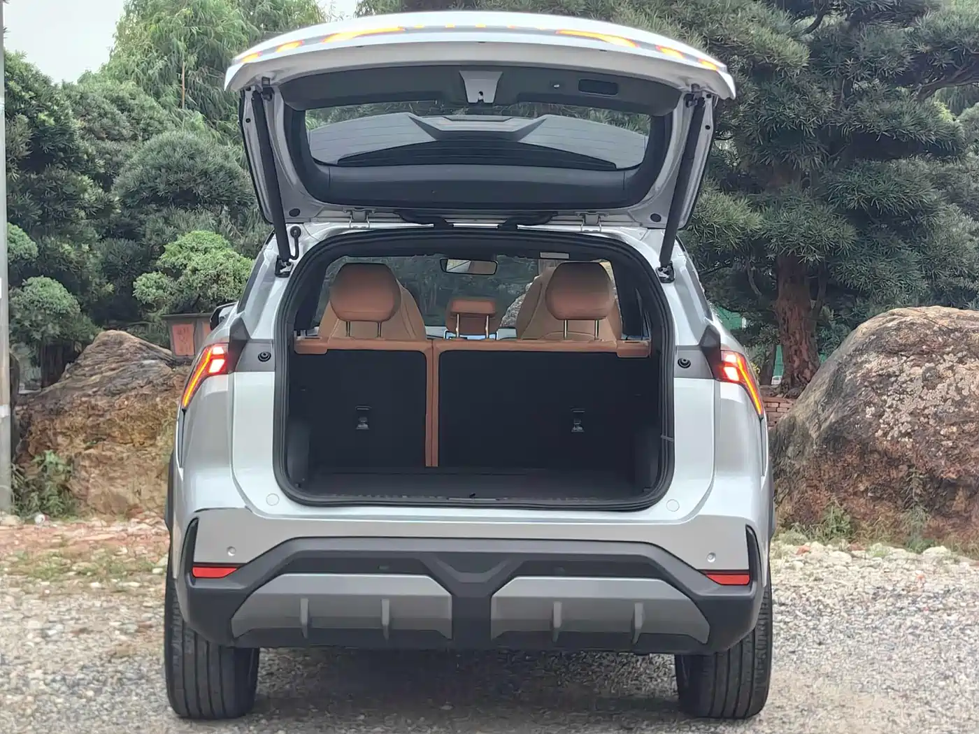 GEELY GALAXY GALAXY L7