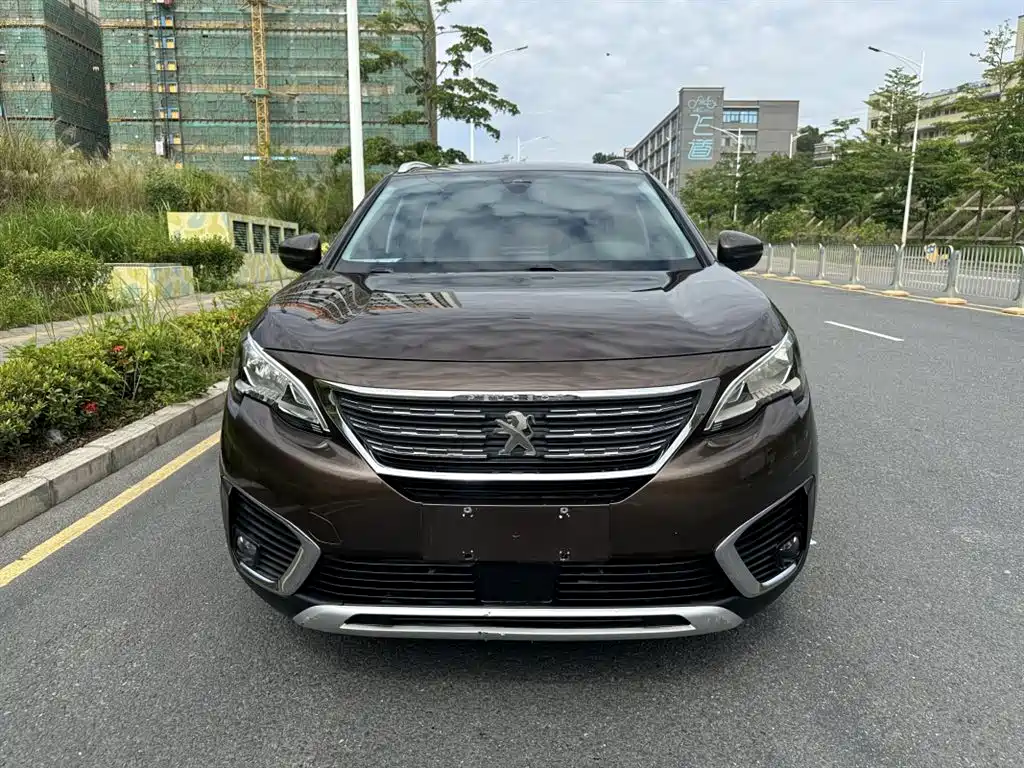 Peugeot 5008 2017 350THP 7-seat Elite Edition фото 3