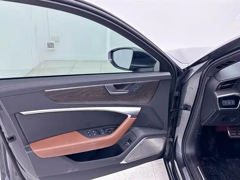 Audi A6L 2022 45 TFSI Premium Dynamic фото 21