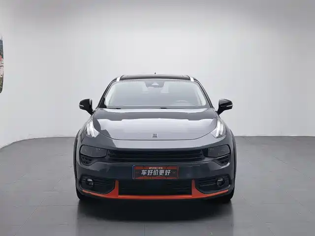 Lynk & Co 02 2018 Model 1.5T DCT 2WD Yao Pro Edition China V — фото 3