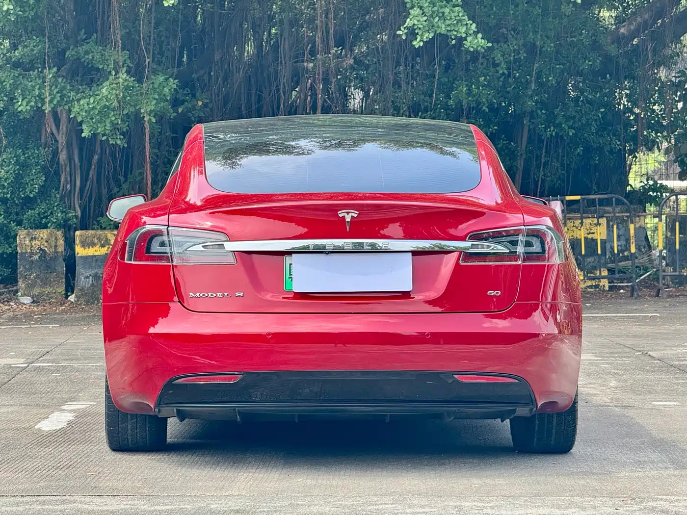 Tesla Model S 2017 2017 Model S 75