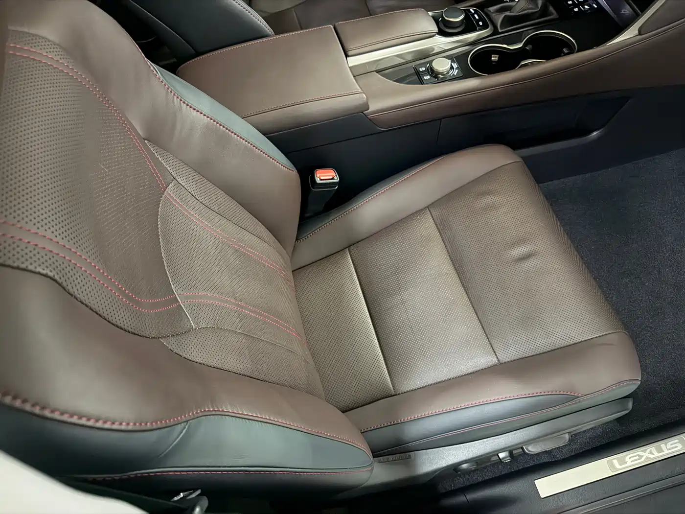 Lexus RX 2016 300 4WD Elegance Edition (China V) фото 15