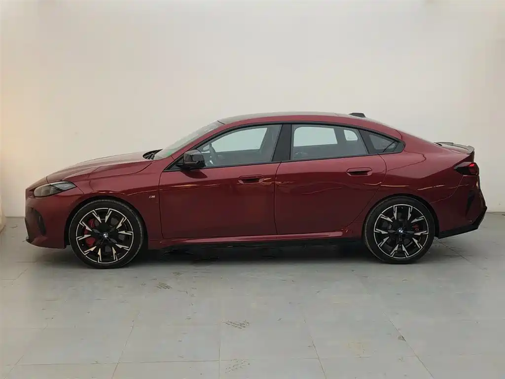 BMW M235L 2025 M235L фото 3