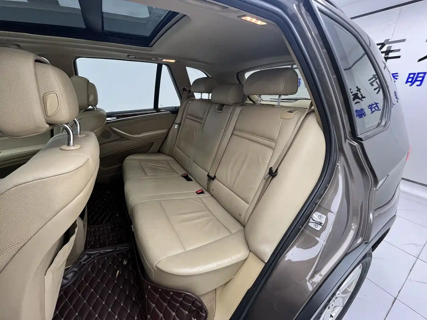 BMW X5 (Import) 2011 xDrive35i Luxury Edition фото 7
