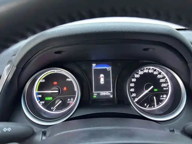 Toyota Camry 2023 Hybrid 2.5HGVP Leading Edition фото 13