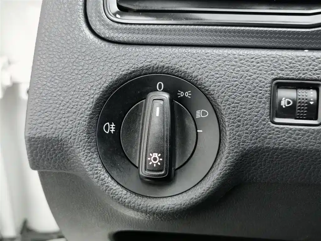 Volkswagen Santana 2019 1.5L Manual Trend China VI фото 21