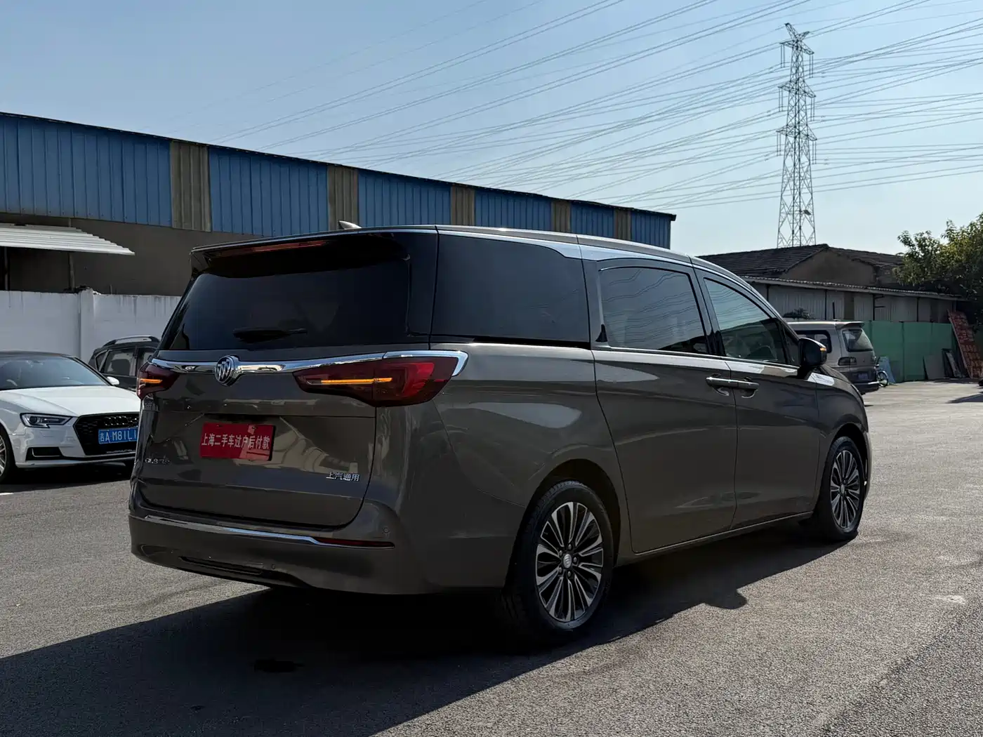Buick GL8 2020 Model ES Landglory 653T Luxury фото 17