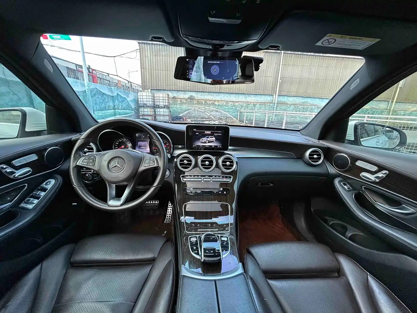 Mercedes-Benz GLC 2016 GLC 260 4MATIC Luxury фото 8