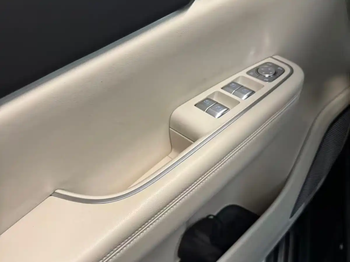 Li Auto Li ONE 2020 2020 Extended Range 6-seater