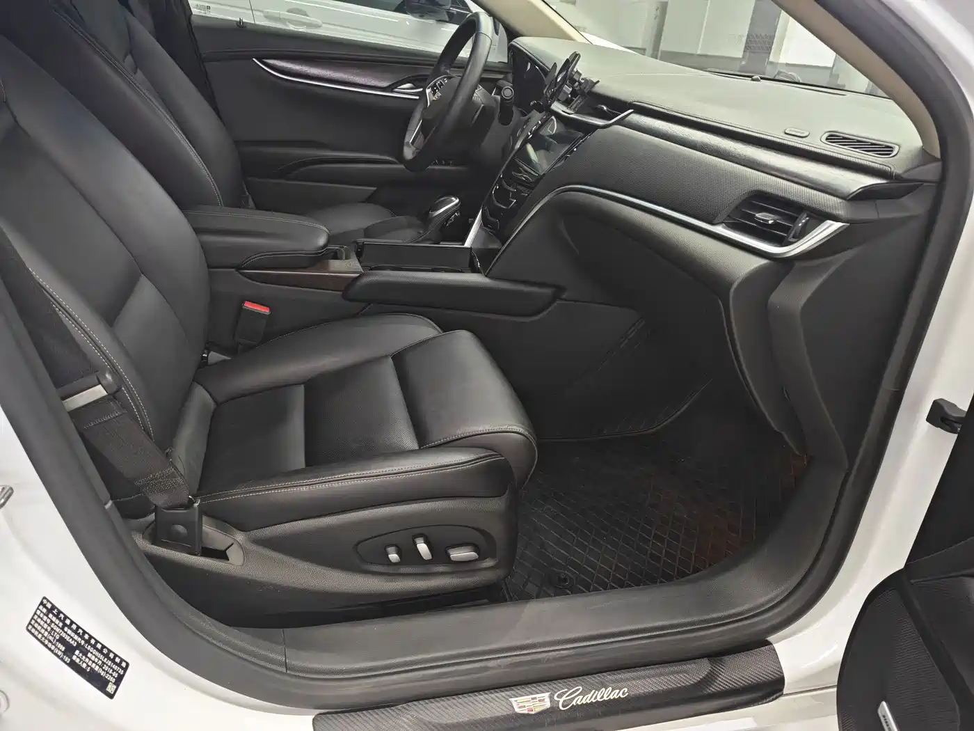 Cadillac XTS 2018 28T Elite фото 12