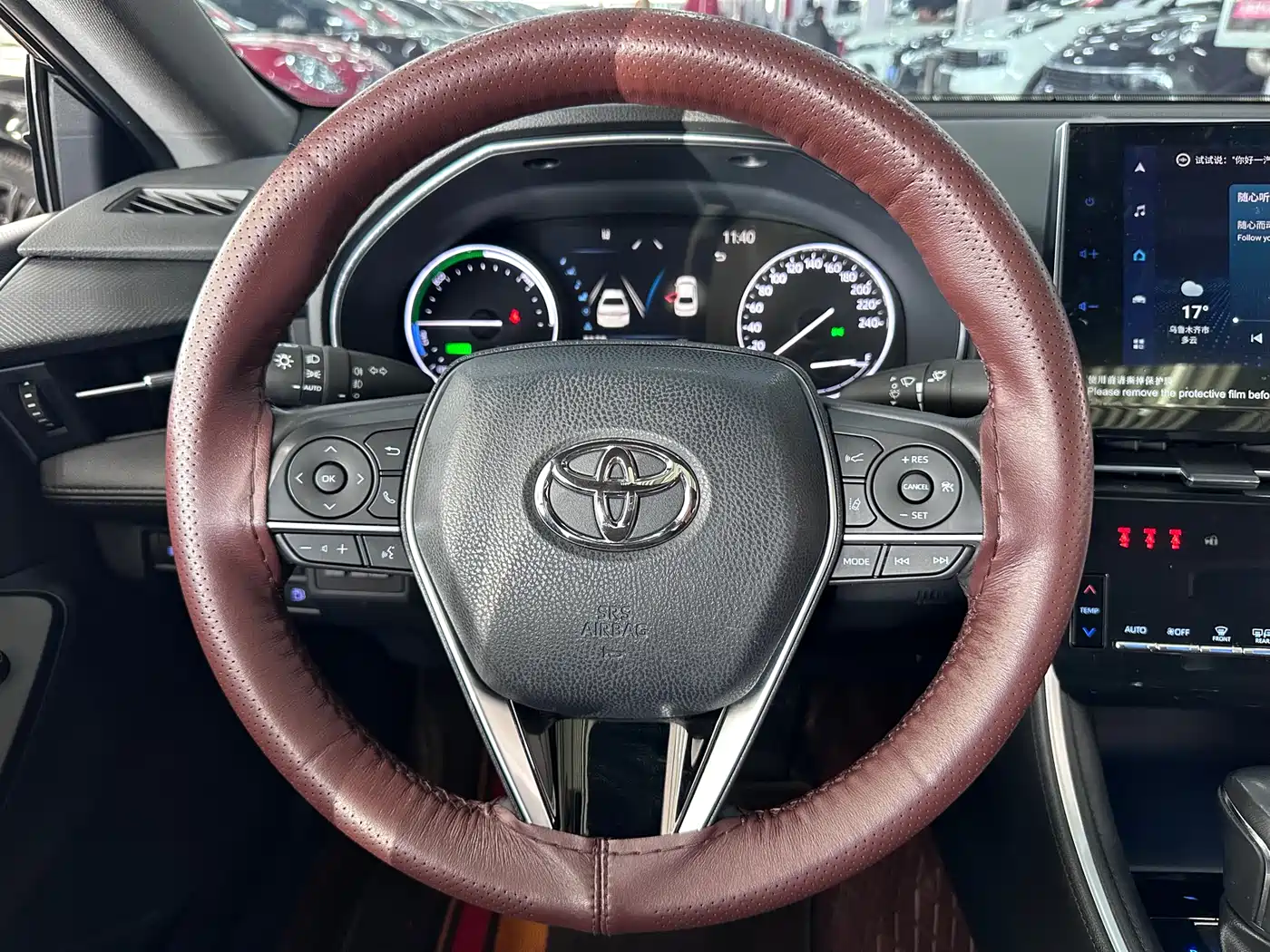 Toyota Avalon 2023 Hybrid 2.5L Luxury Edition фото 13