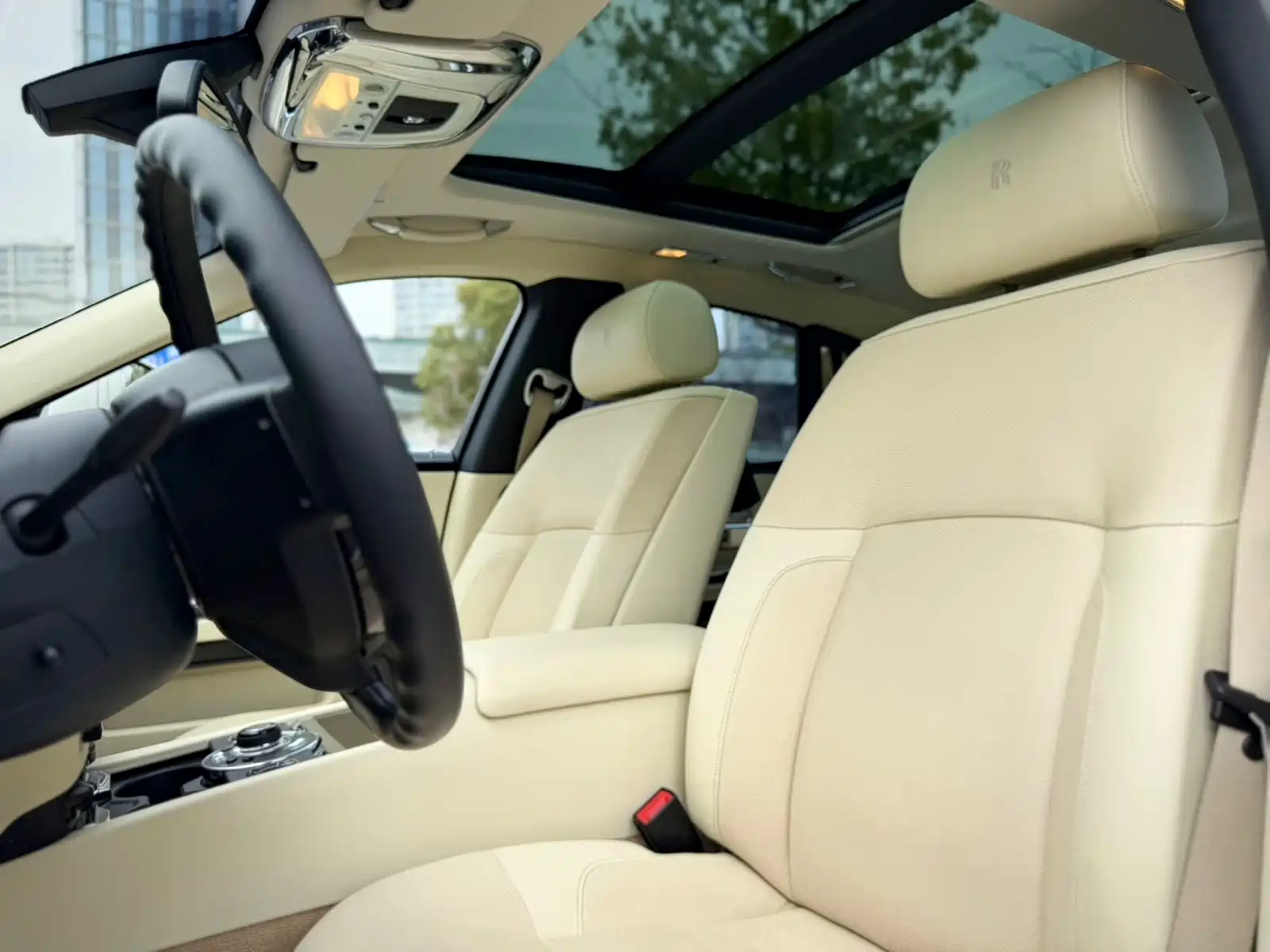 Фото 13 - Rolls-Royce Ghost