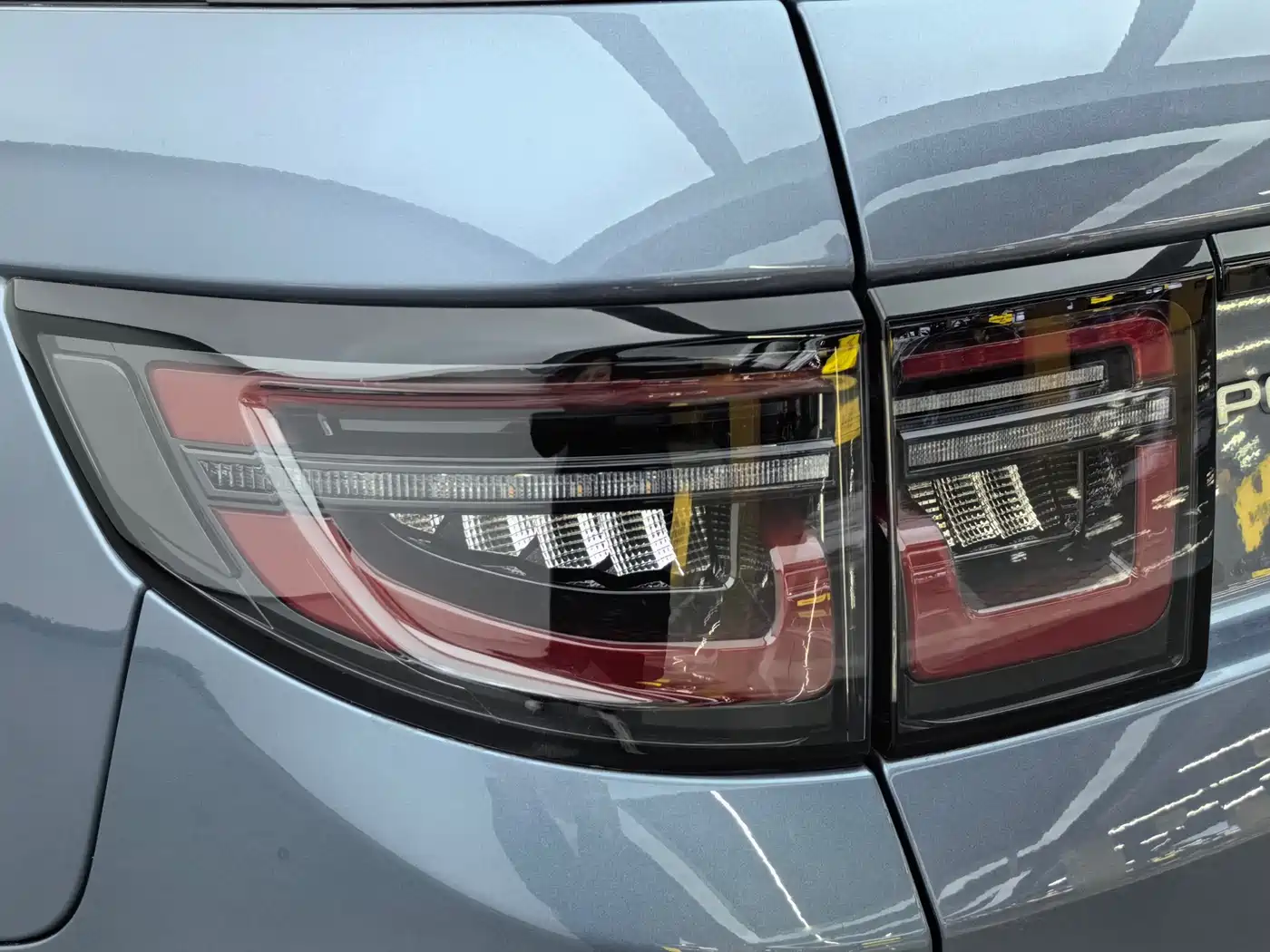 Land Rover Discovery Sport 2020 200PS Family Edition фото 13