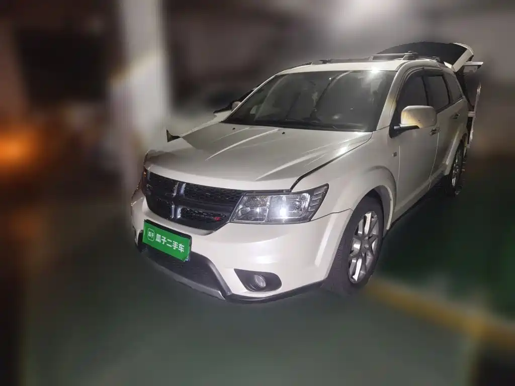 Dodge Journey 2015 2013 Model 2.4L 2WD Premium Edition