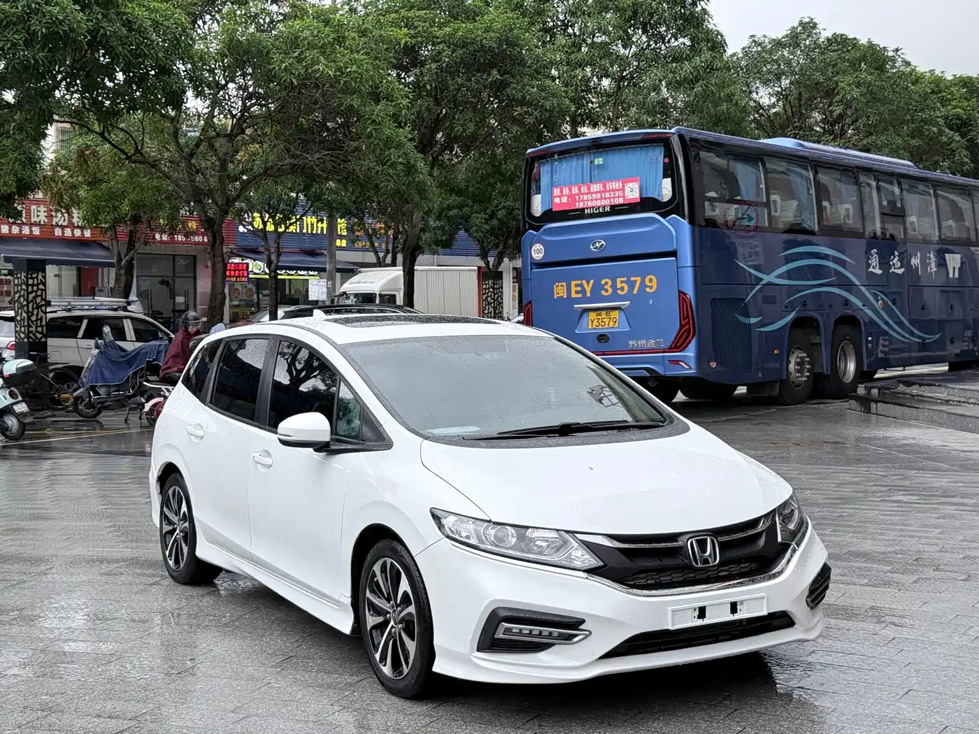 Honda Jade 2018 2017 1.8L Automatic Comfort Edition 5-seater