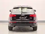 Photo 5 - Audi Q5