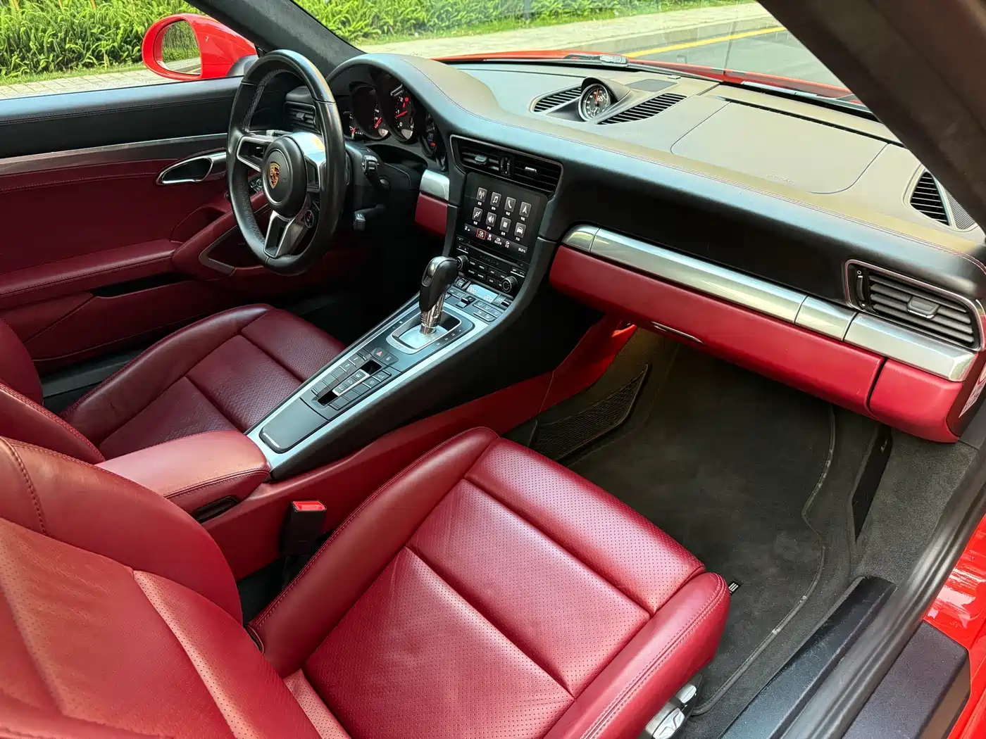 Porsche 911 2016 Carrera 3.0T фото 10