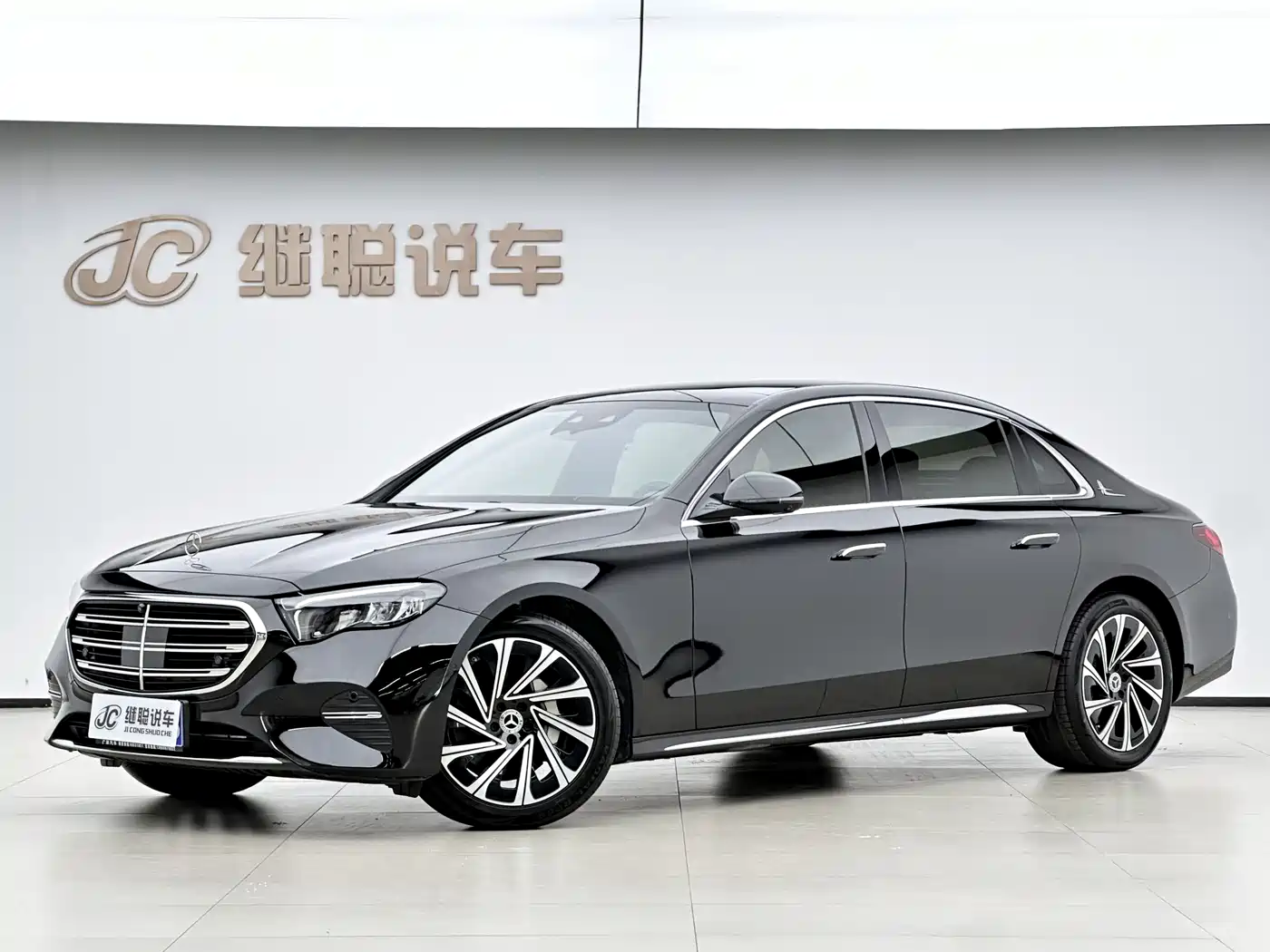 Mercedes-Benz E-Class 2025 E 300 L Luxury