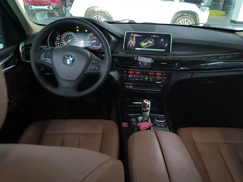 BMW X5 (Import) 2015 xDrive28i фото 6